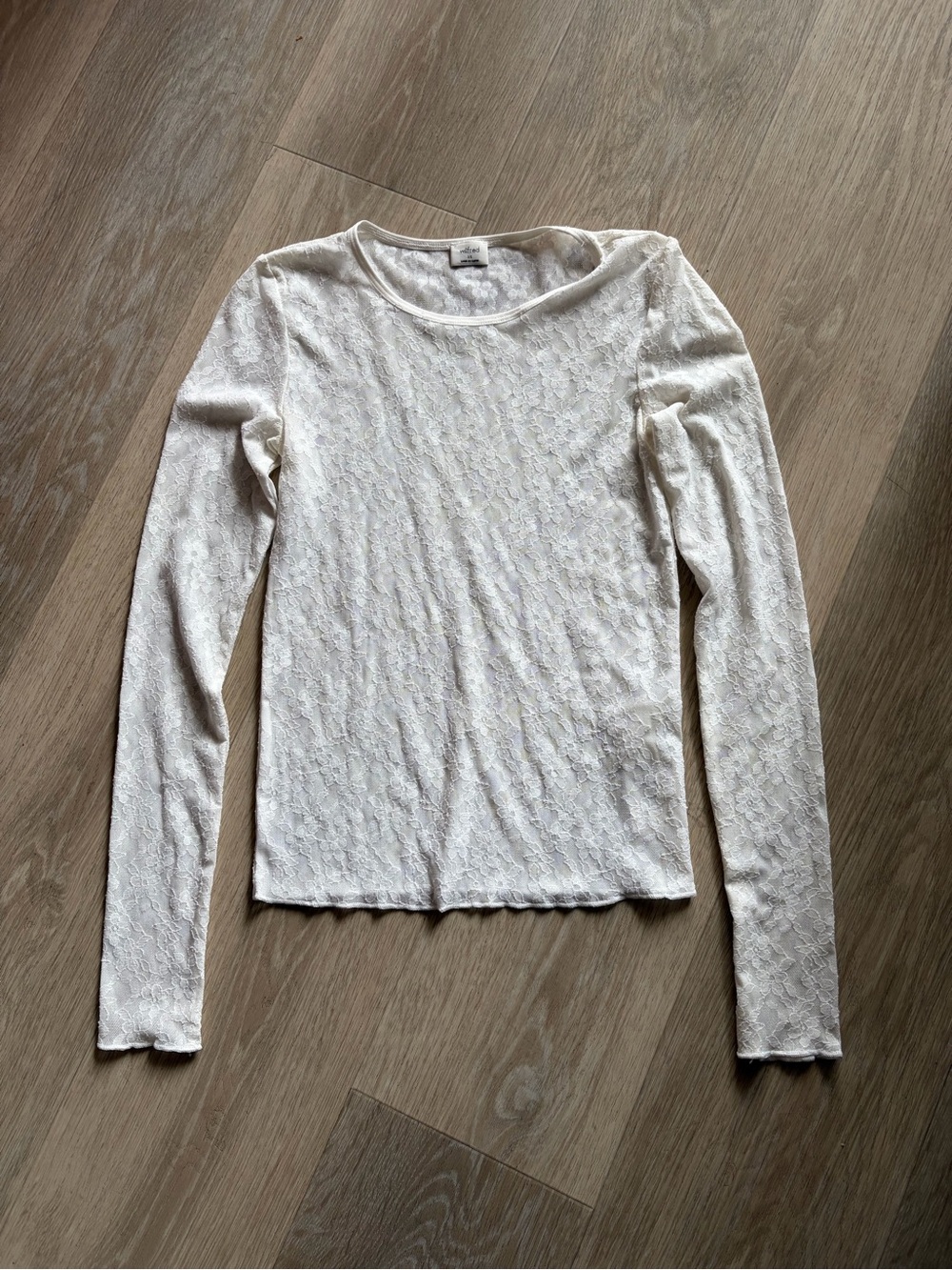 Wilfred Cream Lace Long-Sleeve Tee